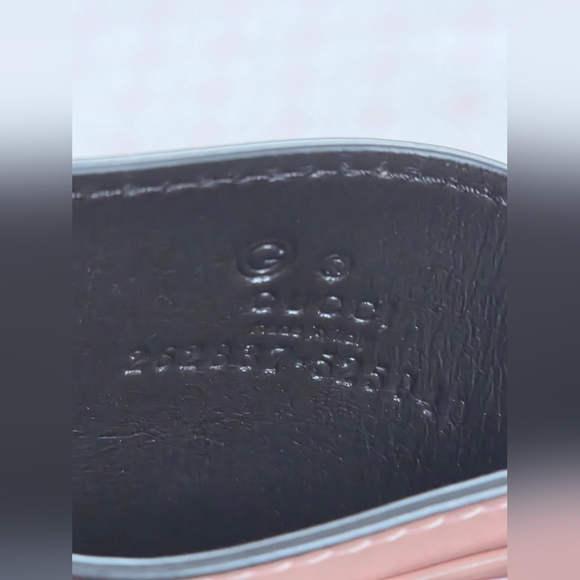 Gucci Micro Guccissima – Soft Pink Leather BNWOT - Picture 6 of 6